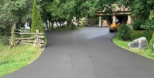 Best Driveway Crack Filling  in Island City, OR